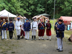 Uniformschau auf dem Kehlwaffenplatz 2