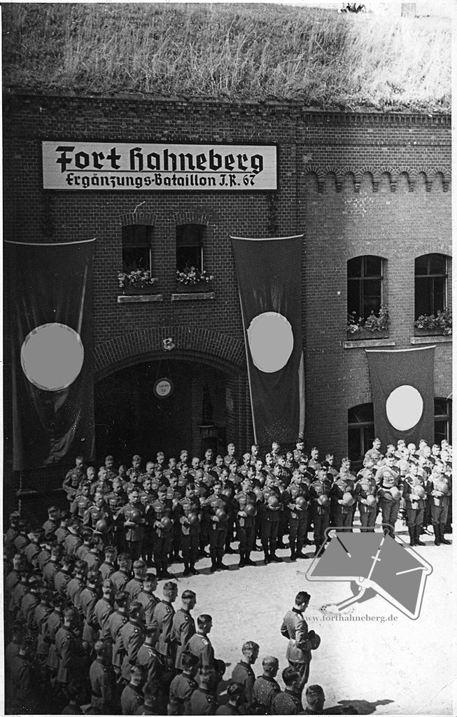 Vereidigung im Fort Hahneberg